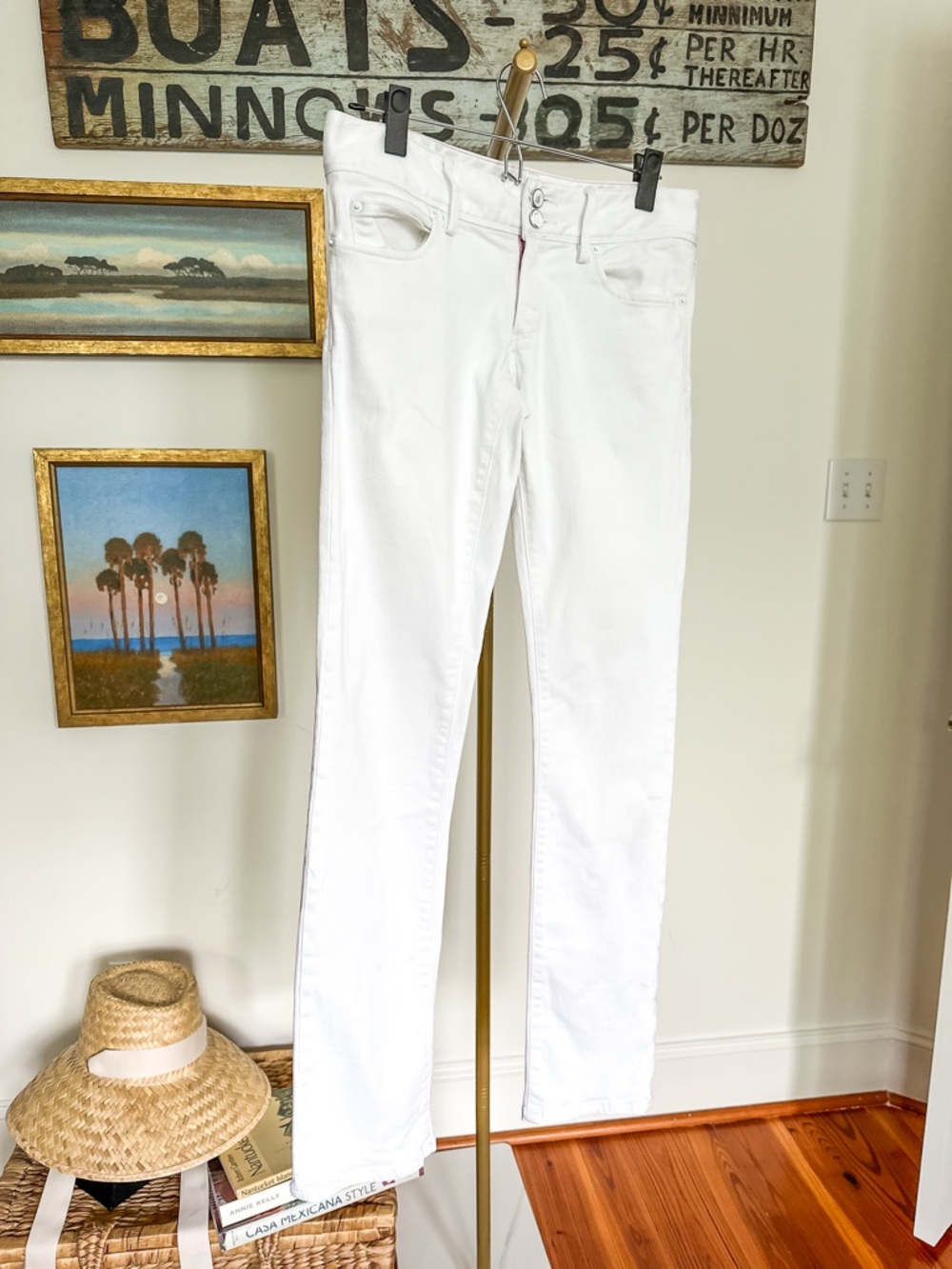 Lilly Pulitzer Worth Straight White Jeans Size 4 | 33” Inseam | Classic 5-Pocket
